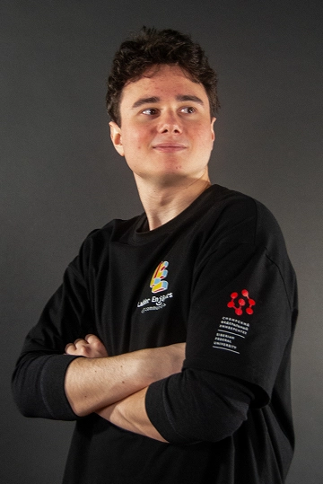 Никита Назаров