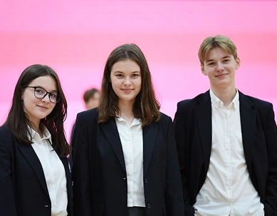 Школьники 8-11 класс